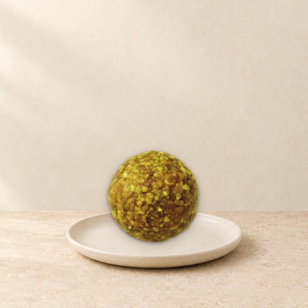 Date balls filled with pistachio butter